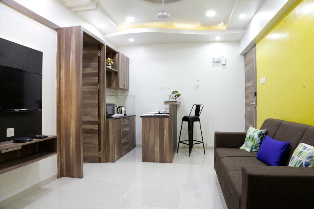 פונה Emerald Vista Luxury Suites מראה חיצוני תמונה