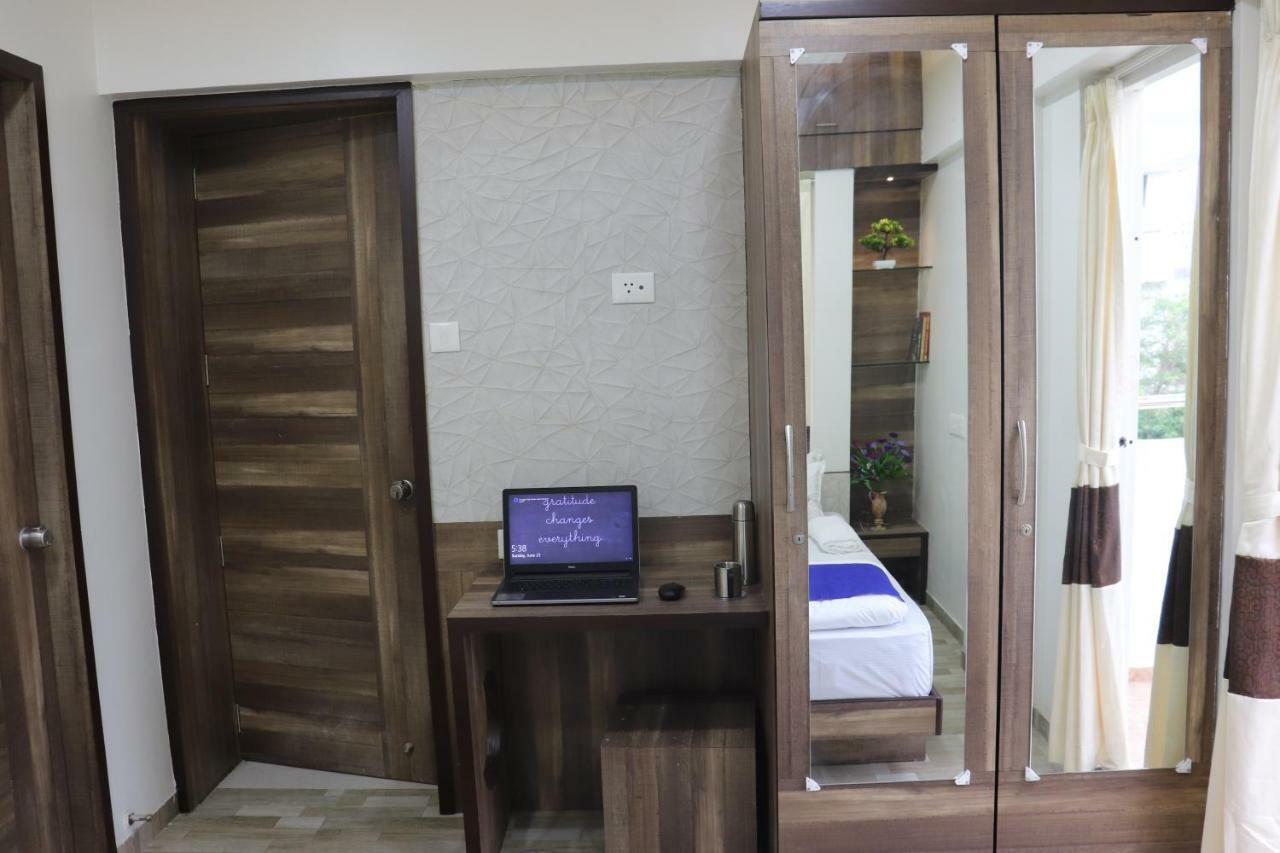 פונה Emerald Vista Luxury Suites מראה חיצוני תמונה
