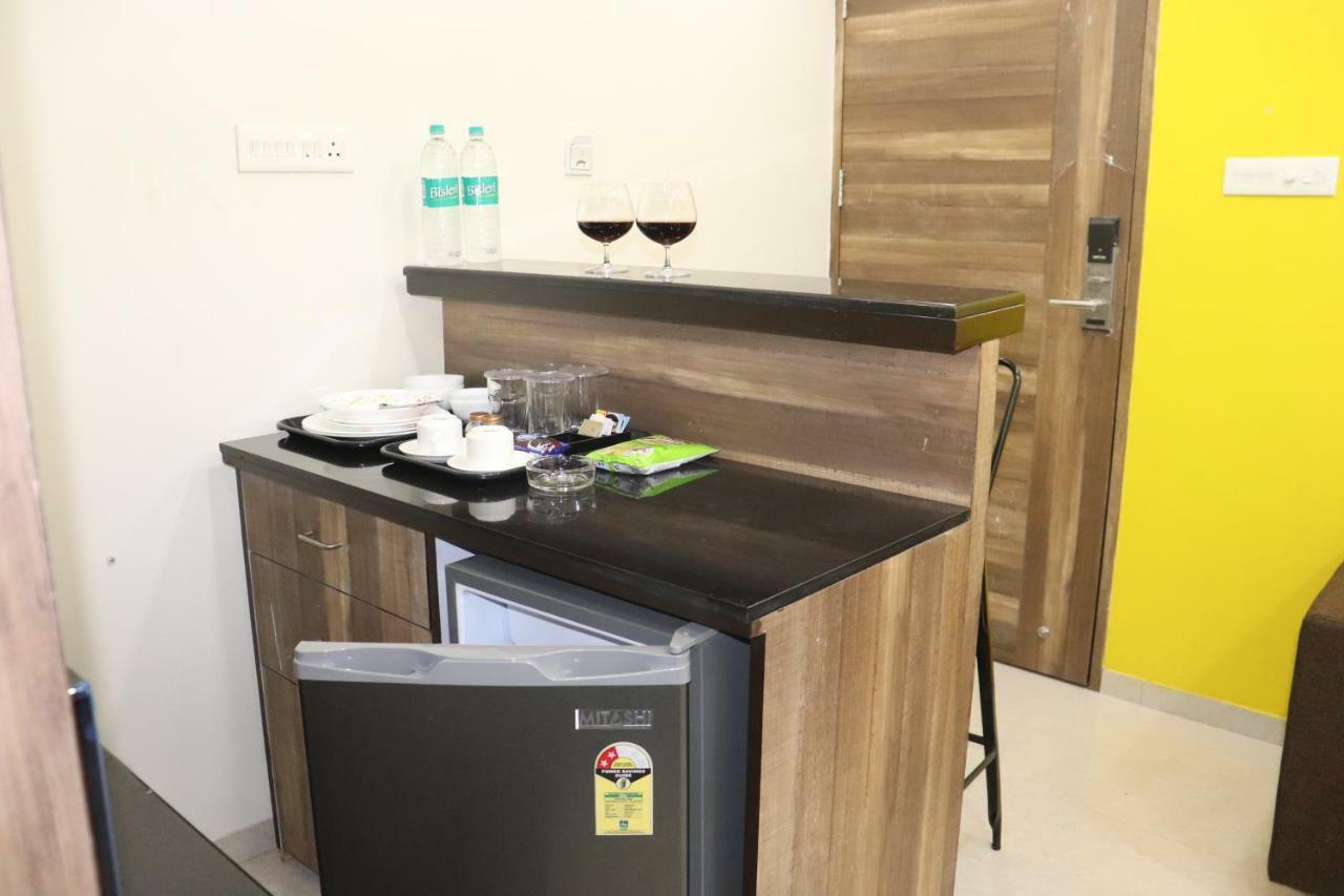 פונה Emerald Vista Luxury Suites מראה חיצוני תמונה